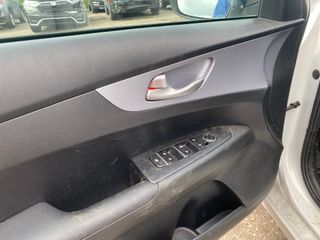 2024 Kia Forte LXS - Driver's Front Door Image